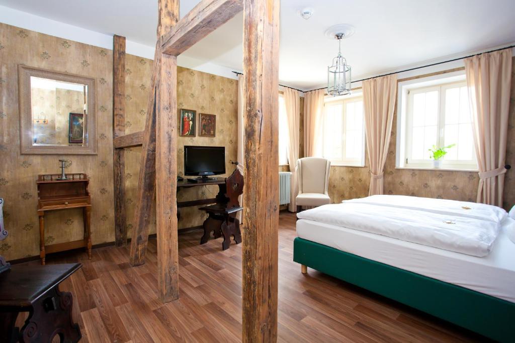 Gastwirtschaft & Hotel Hallescher Anger Наумбург Стая снимка