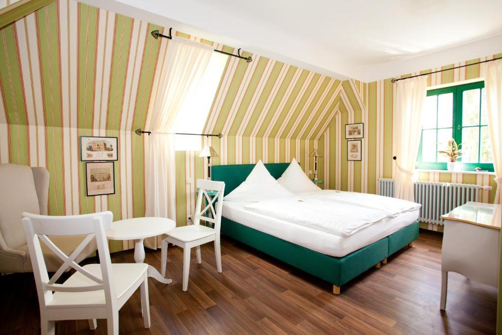 Gastwirtschaft & Hotel Hallescher Anger Наумбург Стая снимка