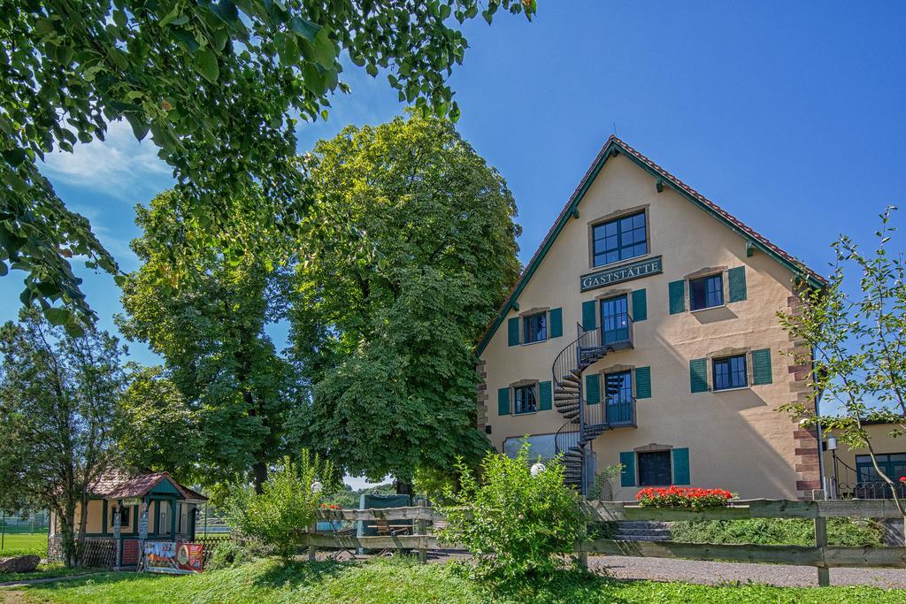 Gastwirtschaft & Hotel Hallescher Anger Наумбург Екстериор снимка