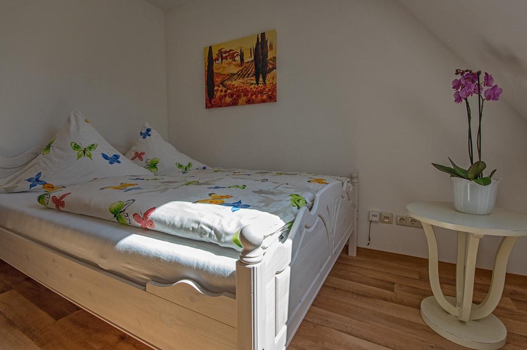 Gastwirtschaft & Hotel Hallescher Anger Наумбург Екстериор снимка