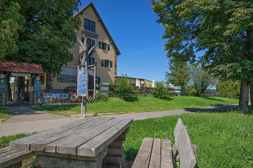 Gastwirtschaft & Hotel Hallescher Anger Наумбург Екстериор снимка